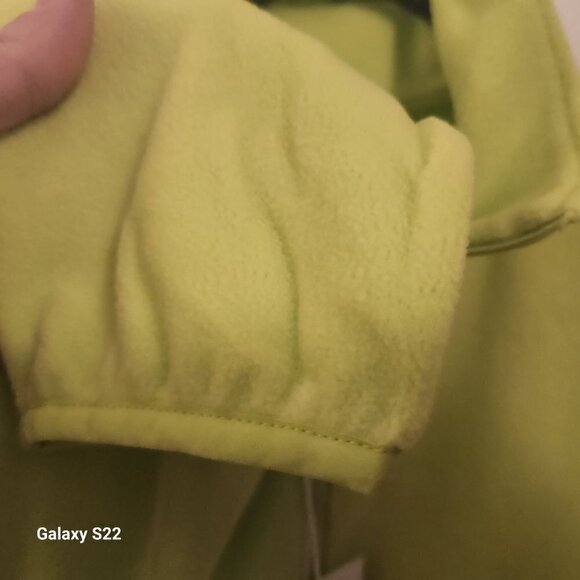 RAINS Half Zip Fleece. Color: Digital Lime. Size Small. NWT. - Picture 8 of 9
